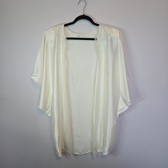 Expressions by California Dynasty beautiful VINTAGE bridal nite gown & robe set - Picture 9 of 16